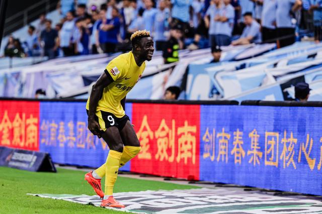 1759066143370032326.jpg 2392420715322409024.jpg