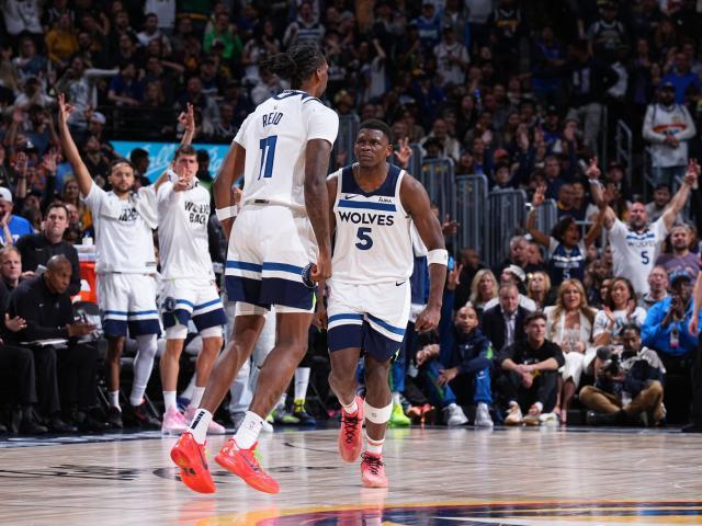 1748616110310085071.jpg 2150963472.jpg