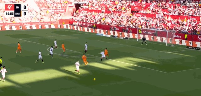 1747598354447070977.gif 恩德里克.gif