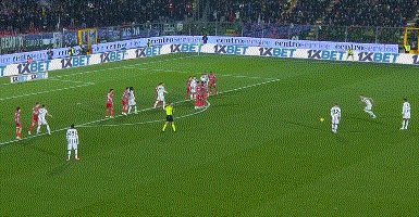 1672874855207079872.gif 尤文.gif